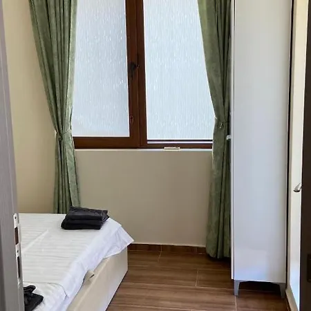 Beachfront 1-bedroom Stylish & Compact * Burgas