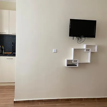 Apartament Beachfront 1-bedroom Stylish & Compact *