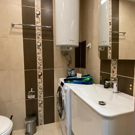 Beachfront 1-bedroom Stylish & Compact Apartament Burgas